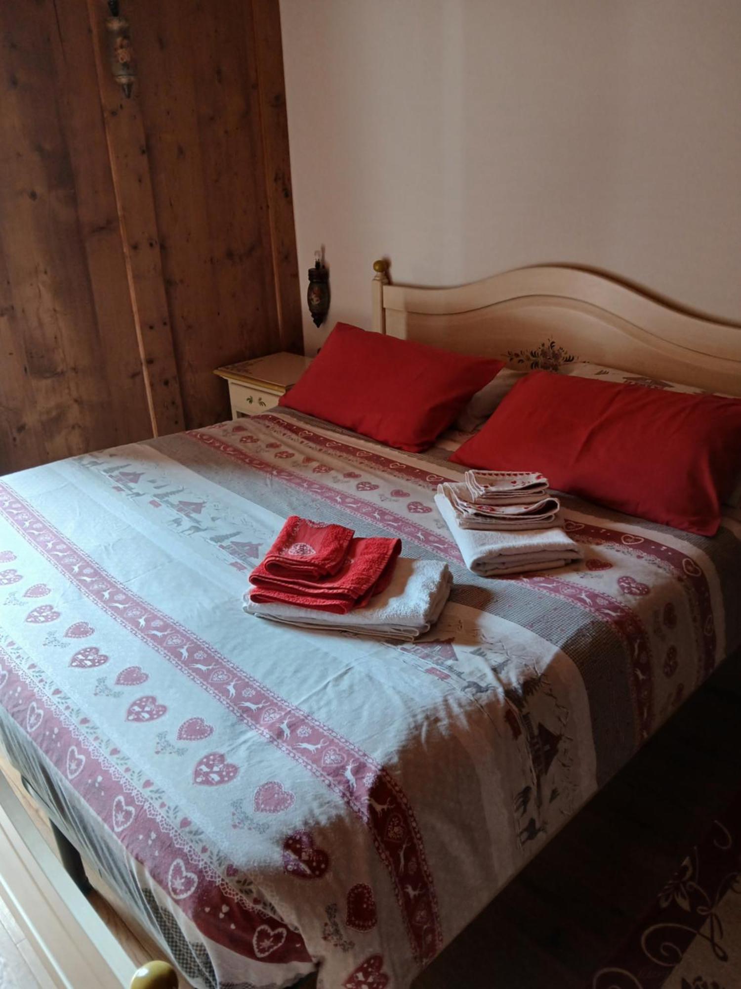 Bed&Breakfast la Stube Ziano di Fiemme Exterior foto