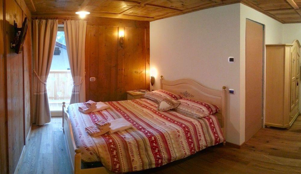 Bed&Breakfast la Stube Ziano di Fiemme Exterior foto